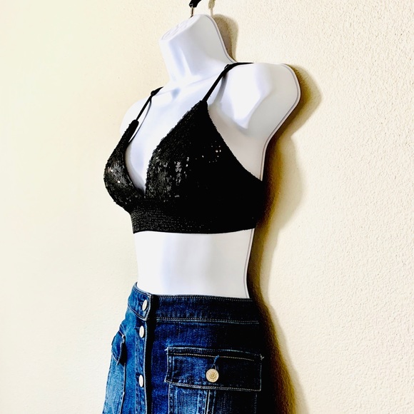 Cosmopolitan Lacie Black Sequence Top NWT - Picture 2 of 6